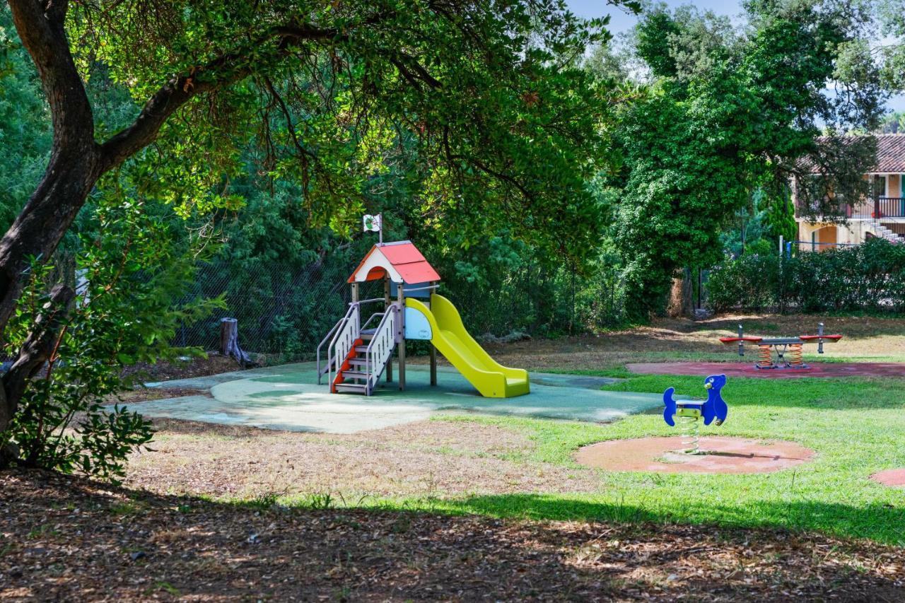 Residence Pierre & Vacances Les Parcs De גרימו מראה חיצוני תמונה
