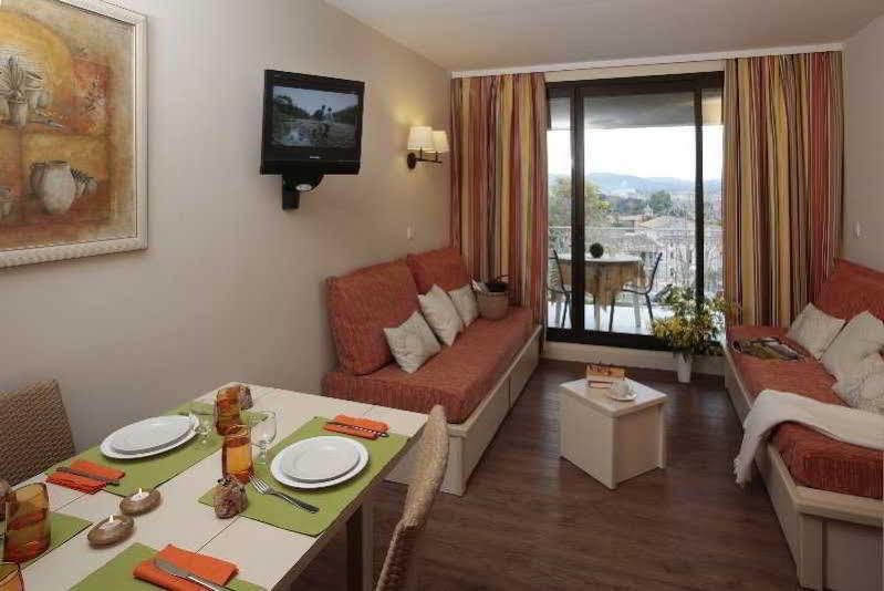 Residence Pierre & Vacances Les Parcs De גרימו מראה חיצוני תמונה