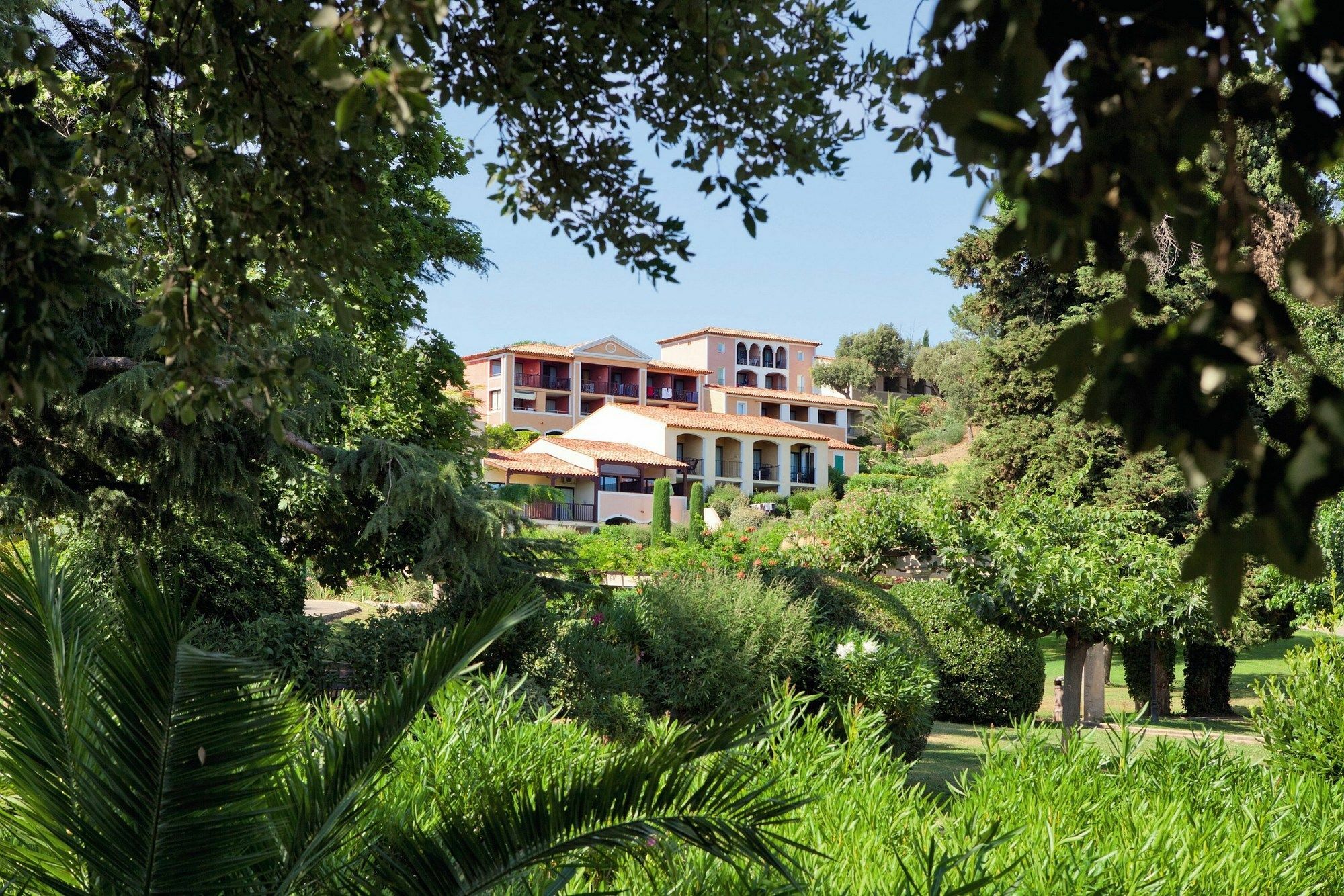 Residence Pierre & Vacances Les Parcs De גרימו מראה חיצוני תמונה