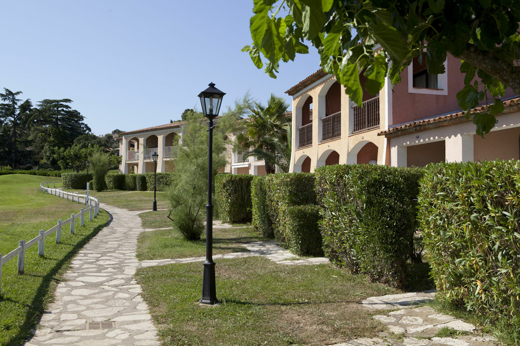 Residence Pierre & Vacances Les Parcs De גרימו מראה חיצוני תמונה
